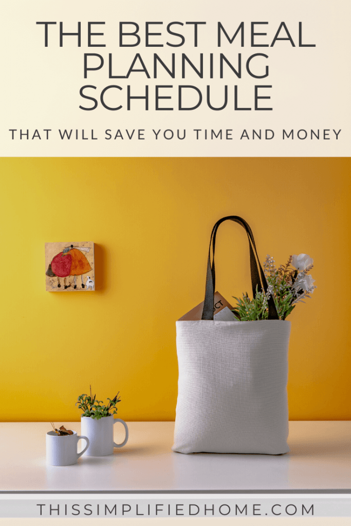 Tired of wondering what's for dinner and rushing out for fast food...again? Here's the best meal planning schedule that will save you both time and money.